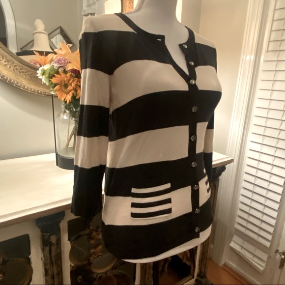 2/$35 The Limited Black & White Cardigan Sweater Small S NEW NWT - Picture 3 of 7